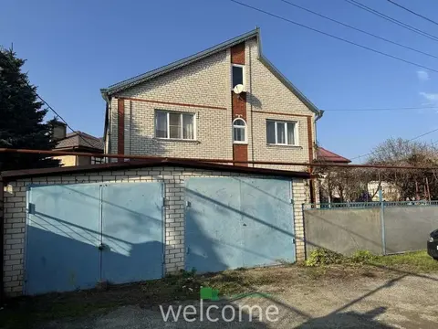 Продается уютный и просторный дом площадью 214 м...