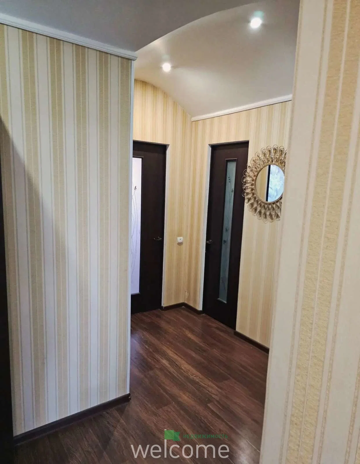 Продаётся 2-комнатная квартира 65,9 кв.м, в тихом... - миниатюра 2