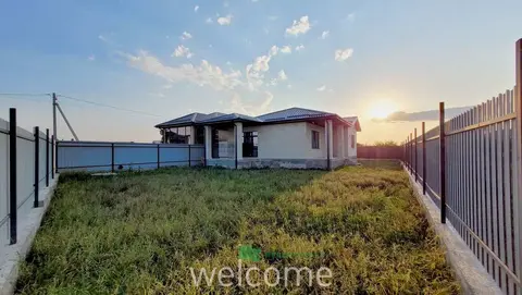 B продаже дом 110 м.кв с двумя террасами 10+15...