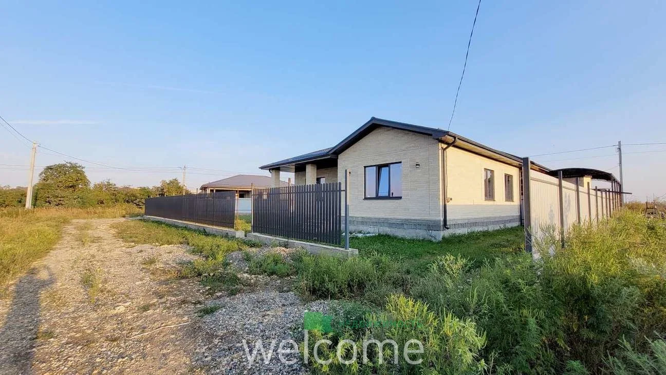 B продаже дом 110 м.кв с двумя террасами 10+15... - миниатюра 4