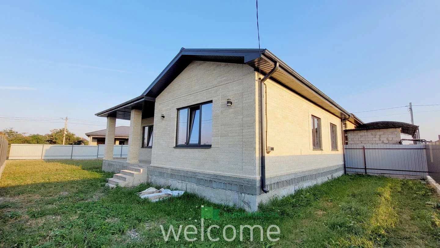 B продаже дом 110 м.кв с двумя террасами 10+15... - миниатюра 5