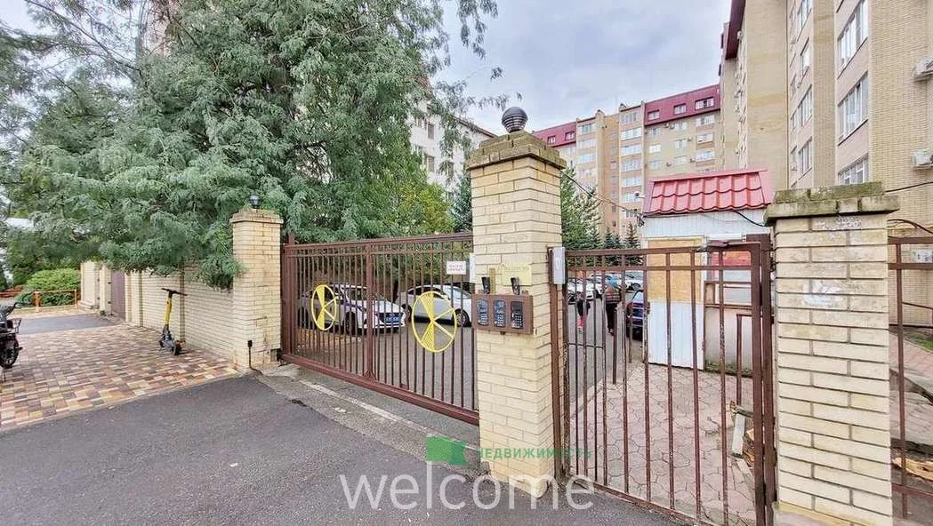 Продается трехкомнатная квартира, в историческом... - миниатюра 12