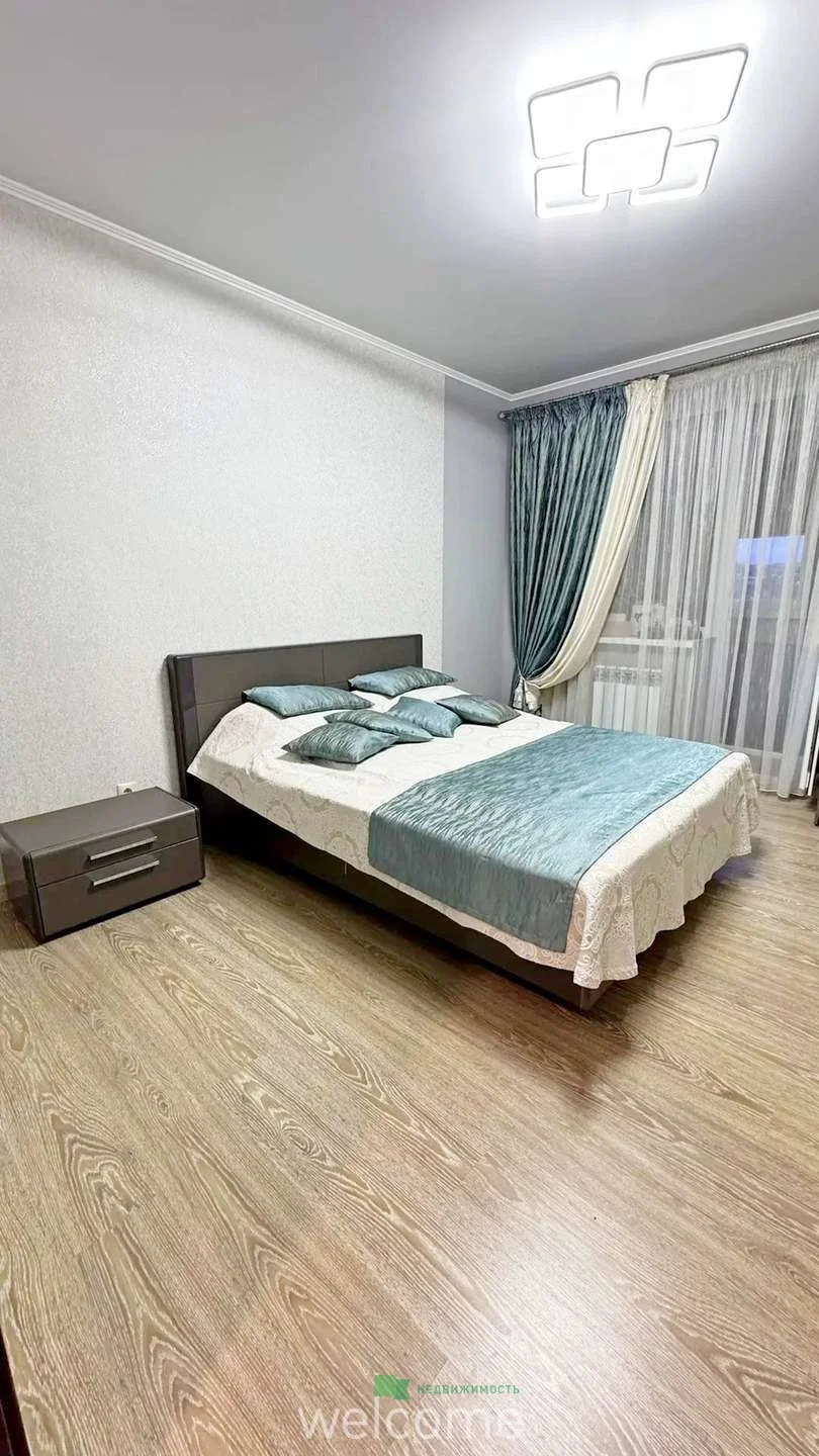 Продаю видовую двухкомнатную квартиру-распашонку... - миниатюра 6