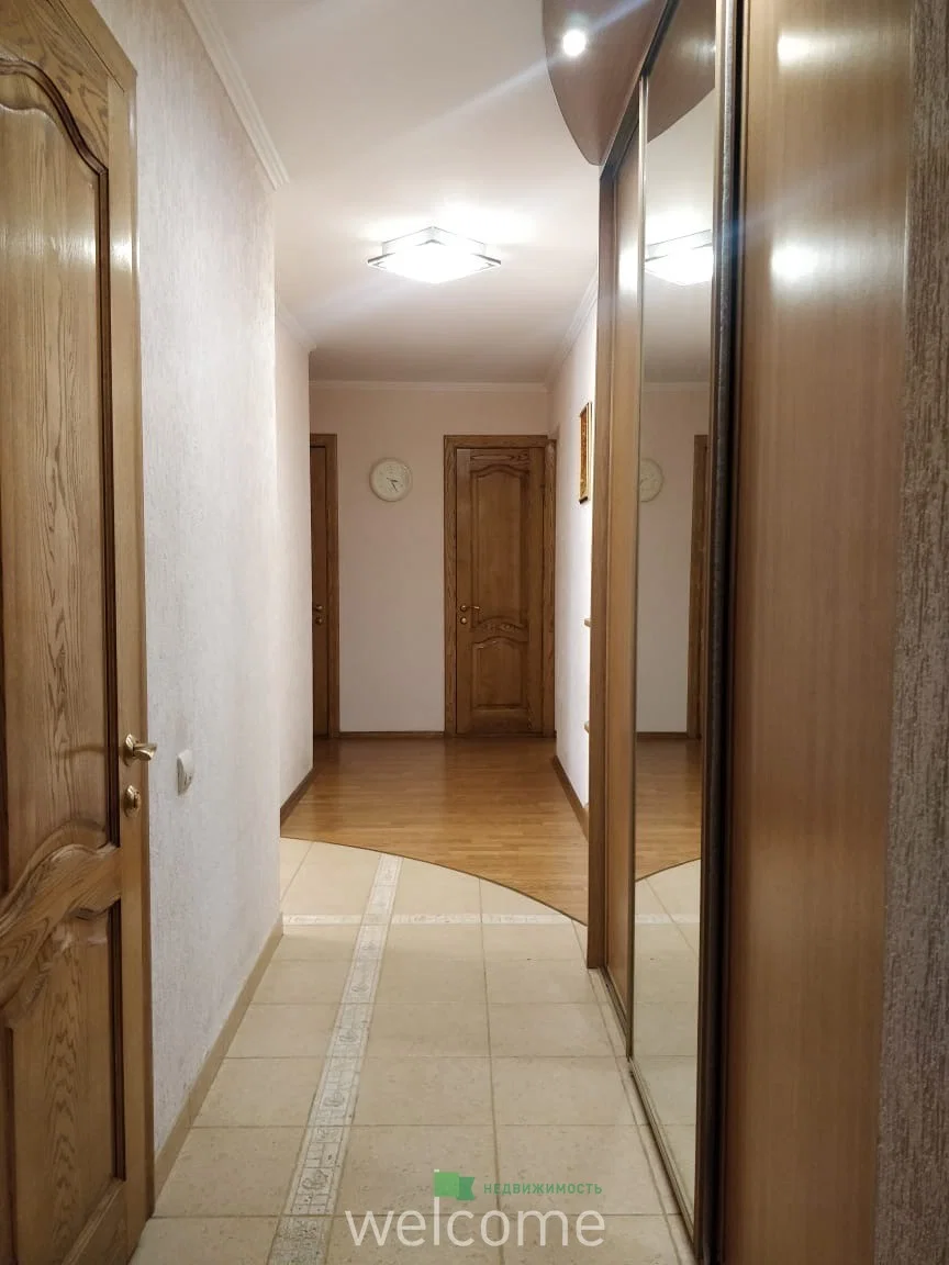 Продаю 5-комнатную квартиру с евро-ремонтом в... - миниатюра 24
