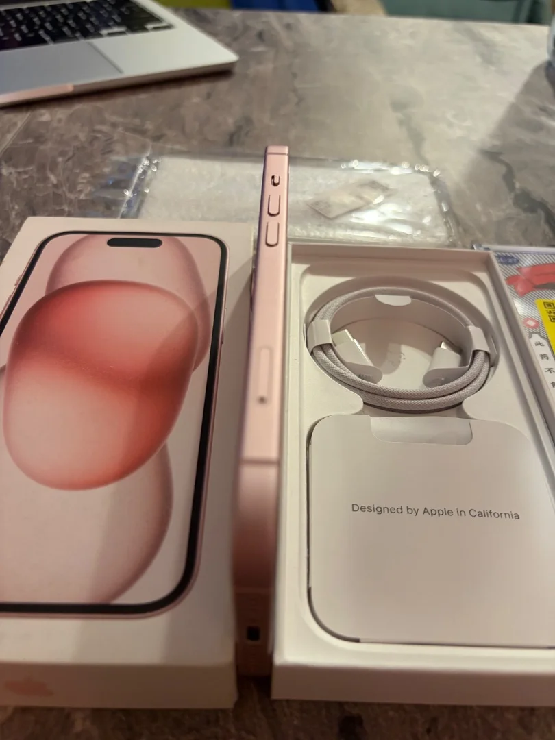 iPhone 15 - миниатюра 5