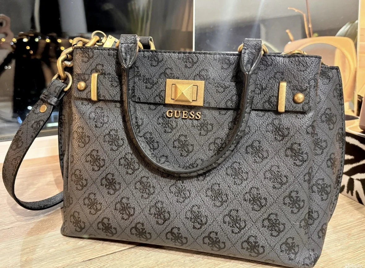 Женская сумка Guess - изображение 1