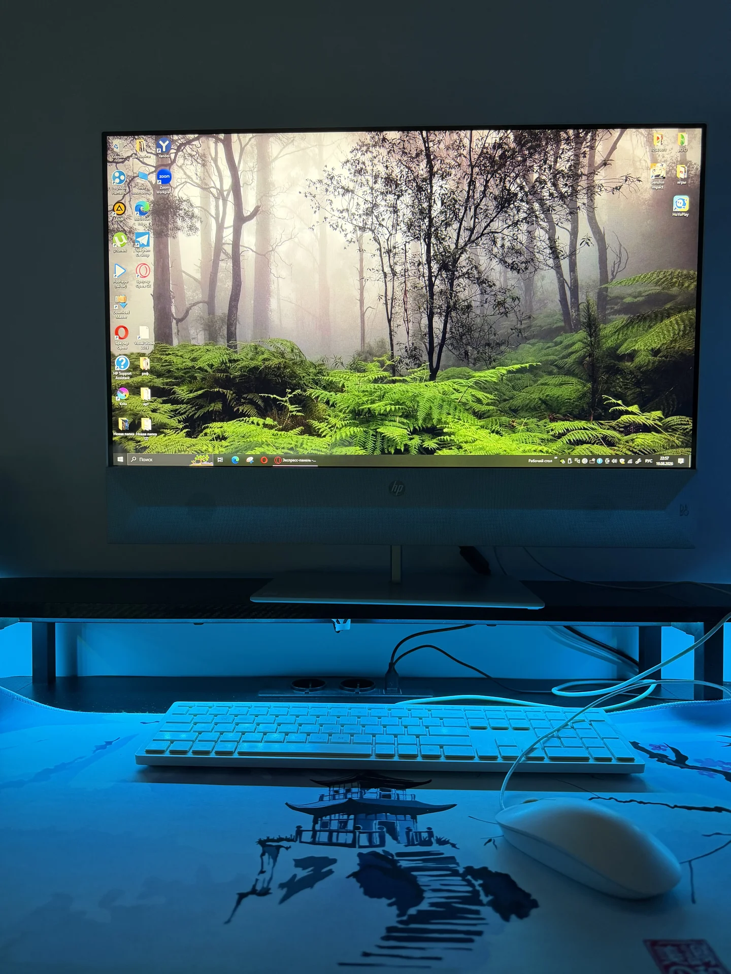 Моноблок HP Pavilion All-in-One 27-xa0xxx - миниатюра 2