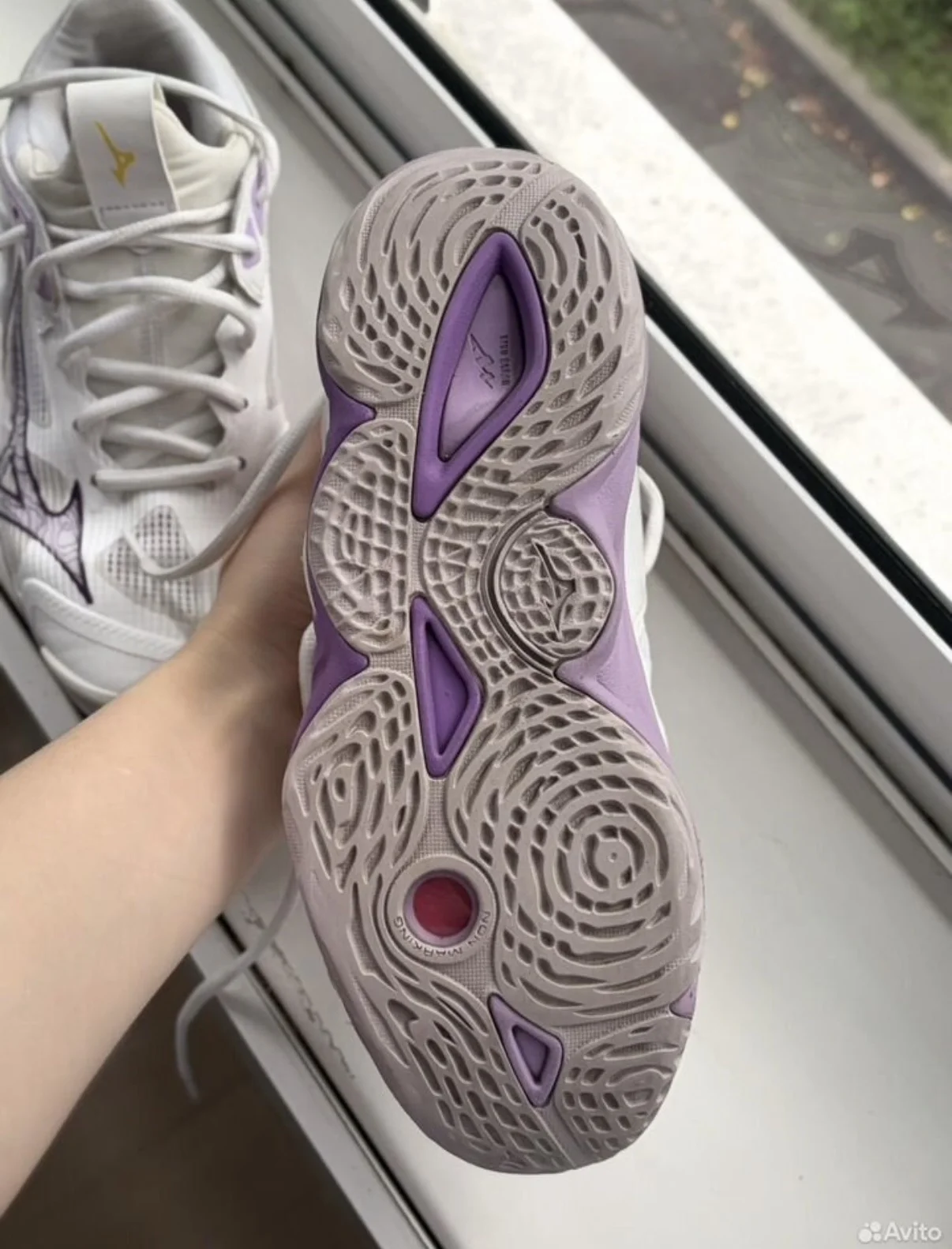 Кроссовки волейбольные Mizuno wave momentum 3 (W) - миниатюра 4