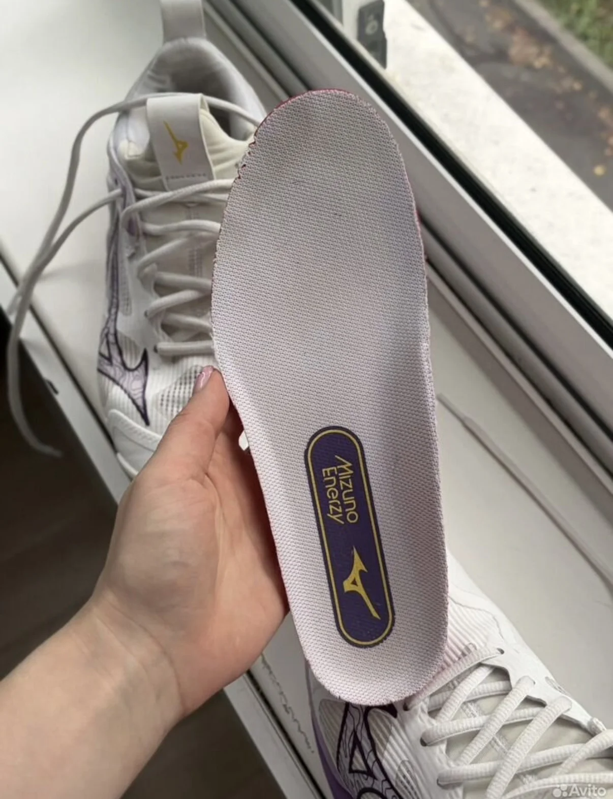 Кроссовки волейбольные Mizuno wave momentum 3 (W) - миниатюра 5