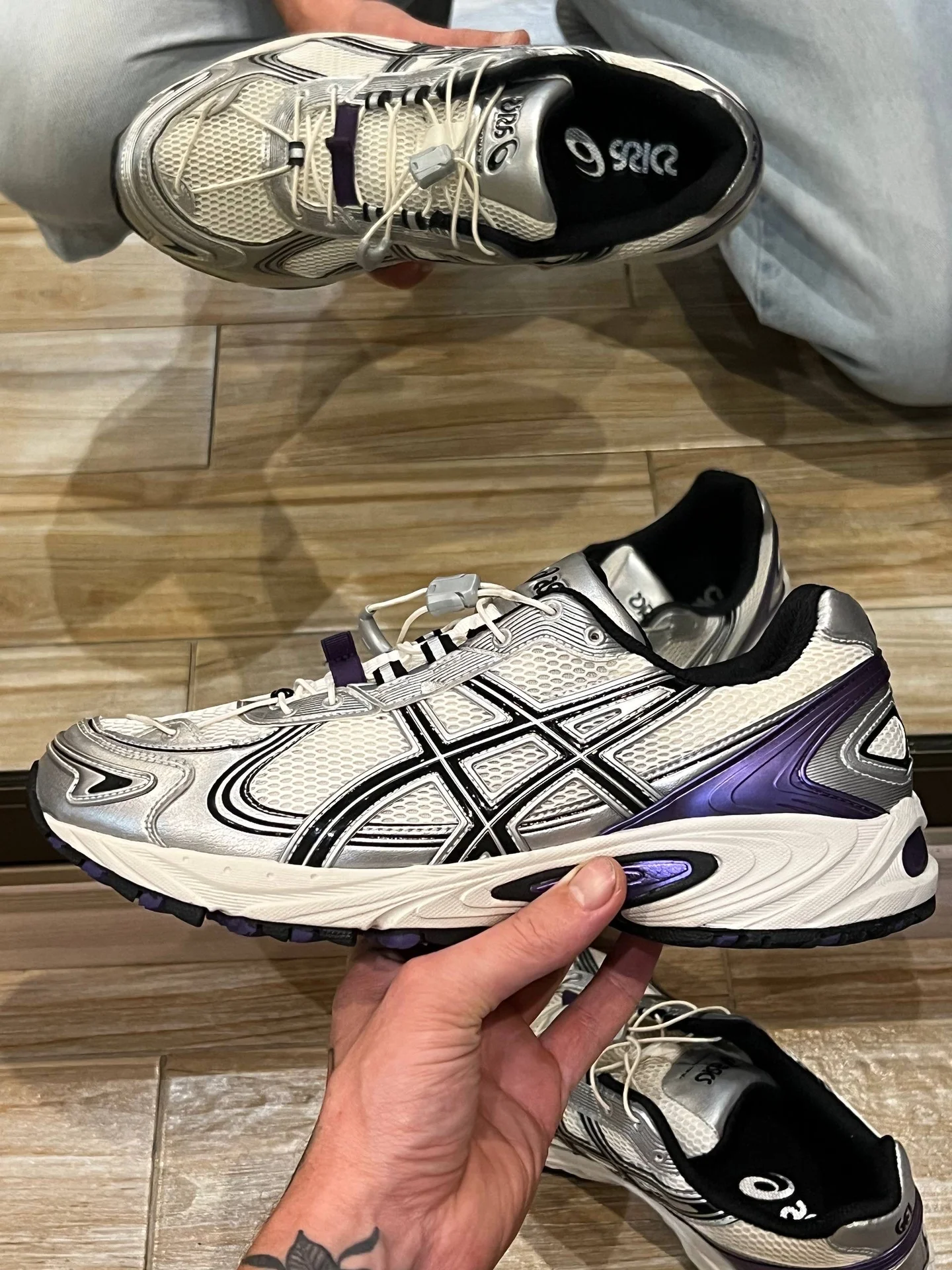 Кроссовки Asics - изображение 1