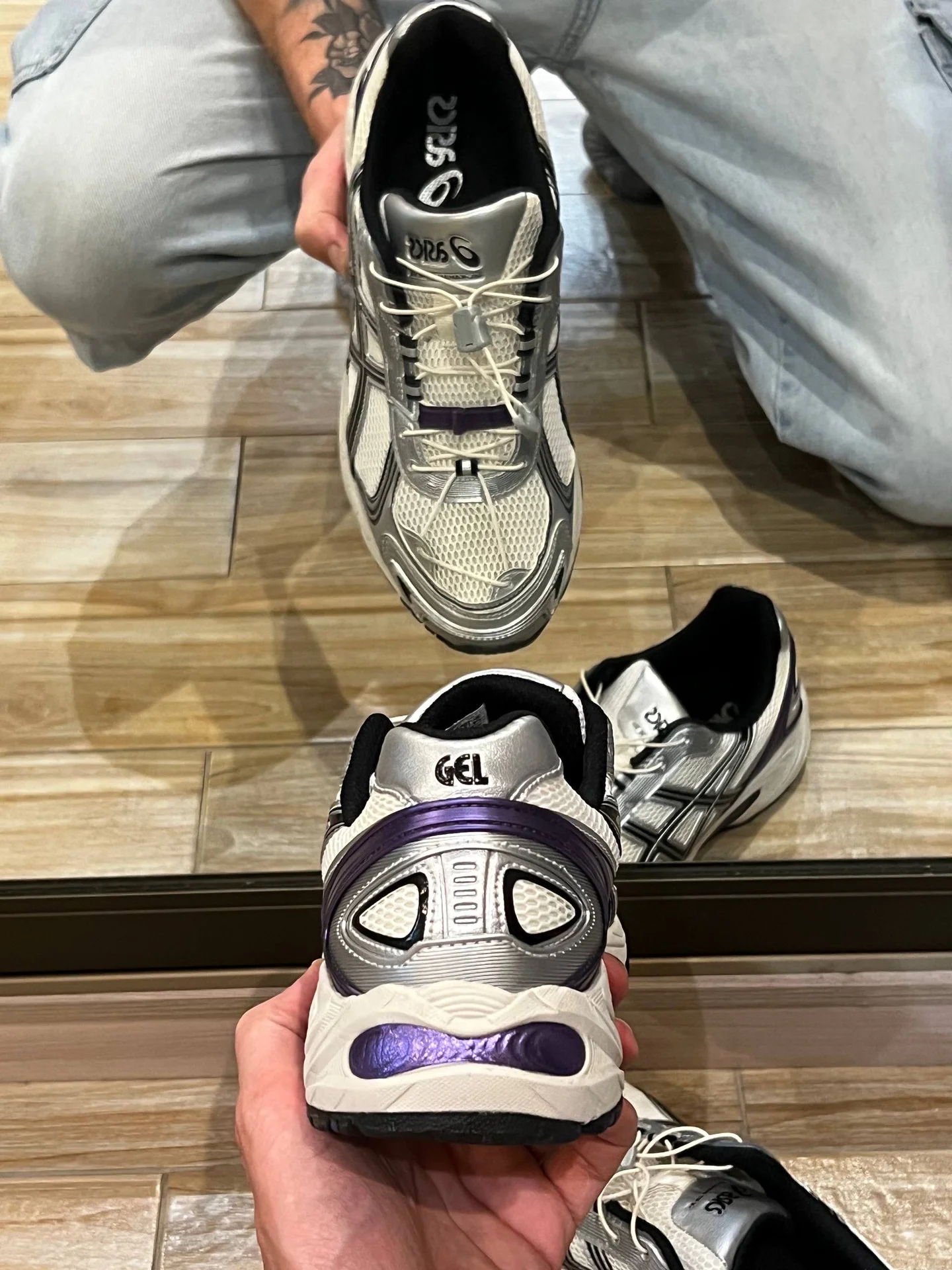 Кроссовки Asics - миниатюра 3