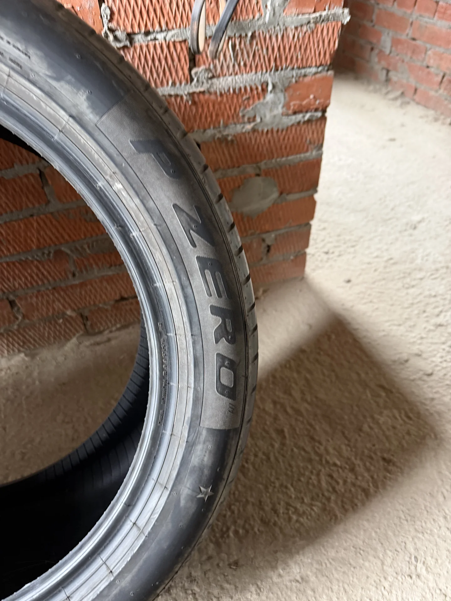 Pirelli p-zero pz4 255/45/20 285/40/20 - миниатюра 6