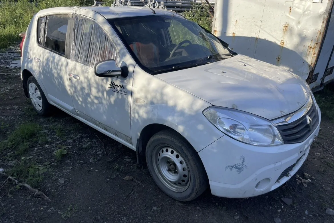 В разборе Renault Sandero 2013 г.в. - миниатюра 3