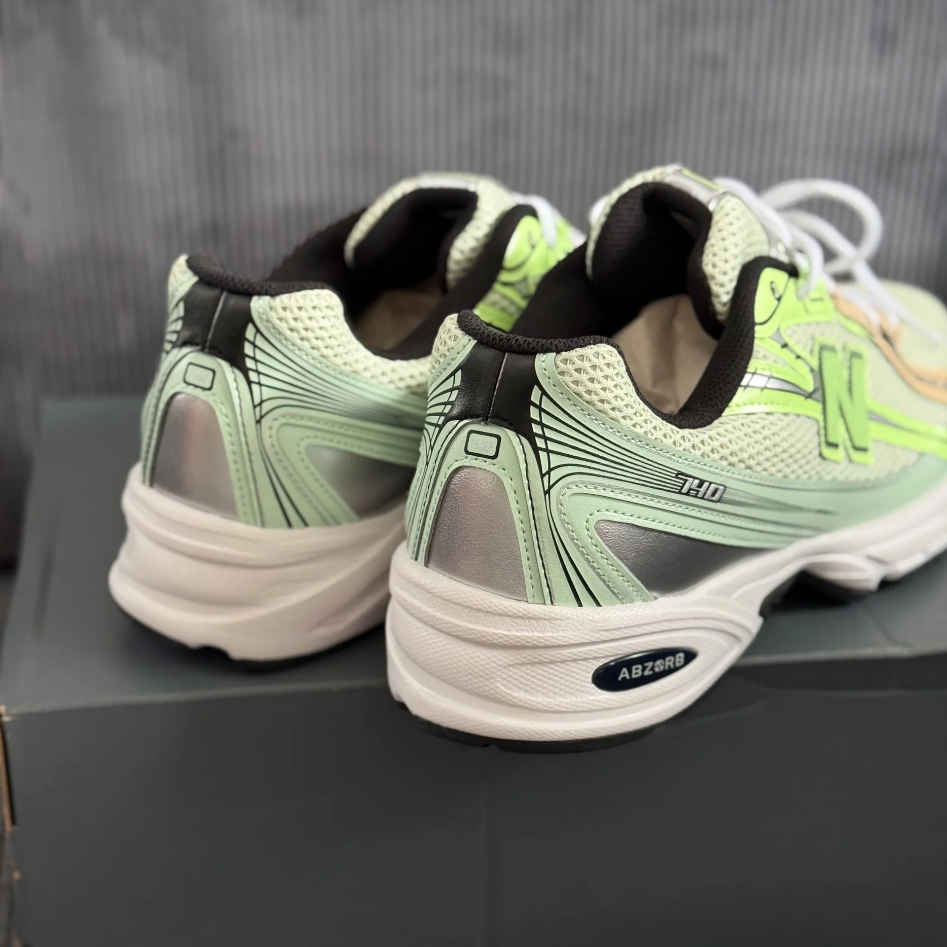 New Balance 740 - миниатюра 3