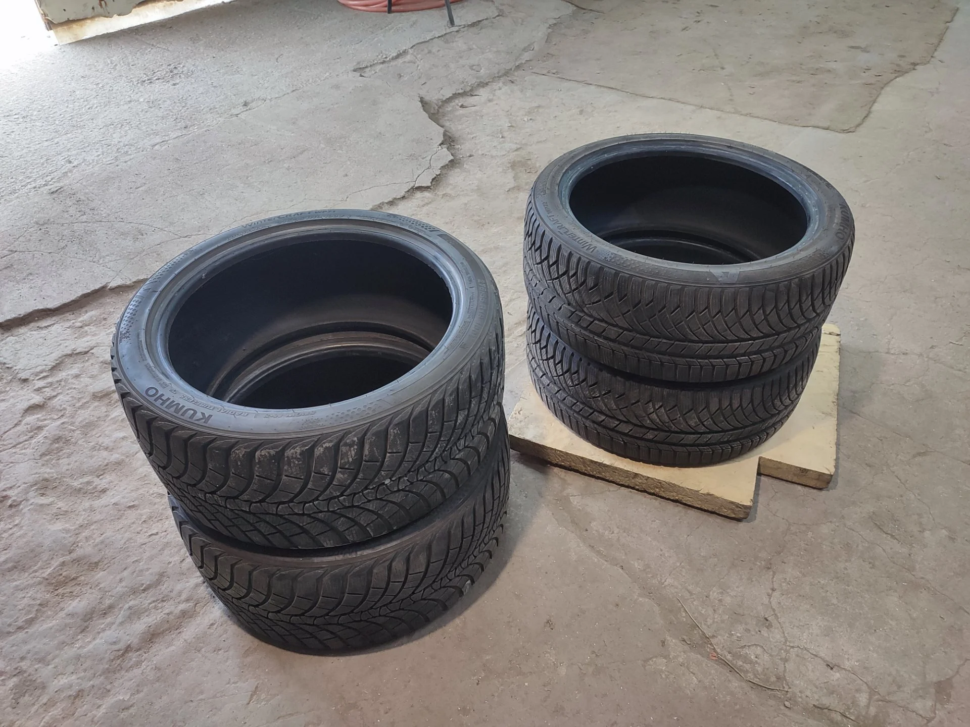 Kumho WinterCraft WP71 245/40 R19 и 275/35 R19 - миниатюра 6