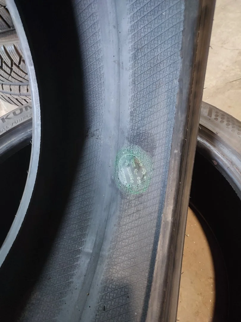 Kumho WinterCraft WP71 245/40 R19 и 275/35 R19 - миниатюра 7