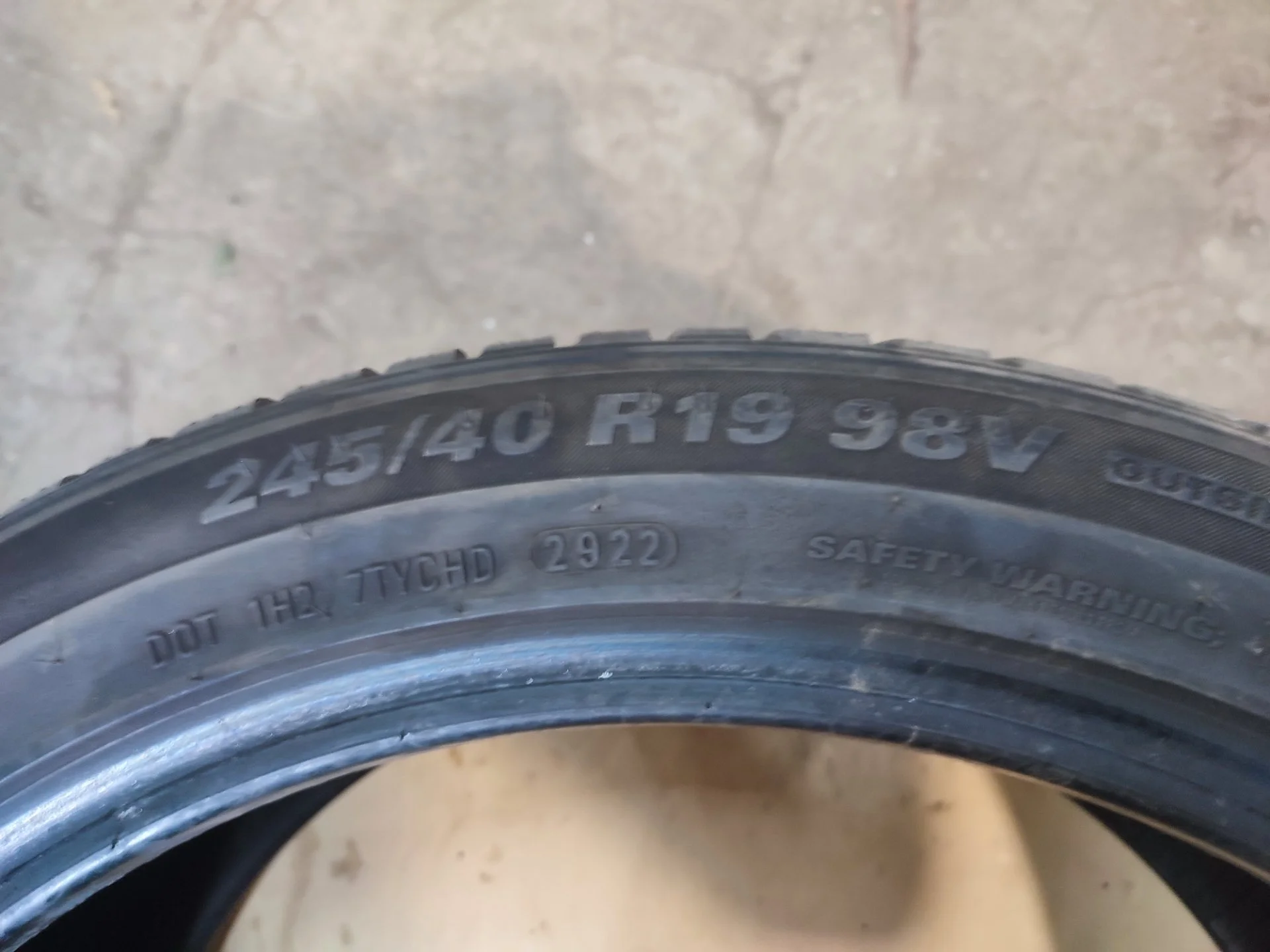 Kumho WinterCraft WP71 245/40 R19 и 275/35 R19 - миниатюра 10