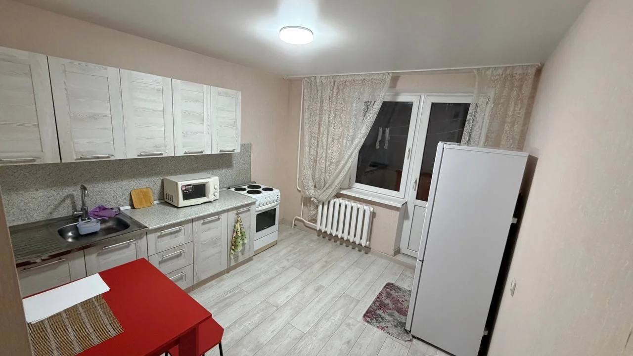 1-к квартира, 43 м², 4/10 эт. - изображение 1