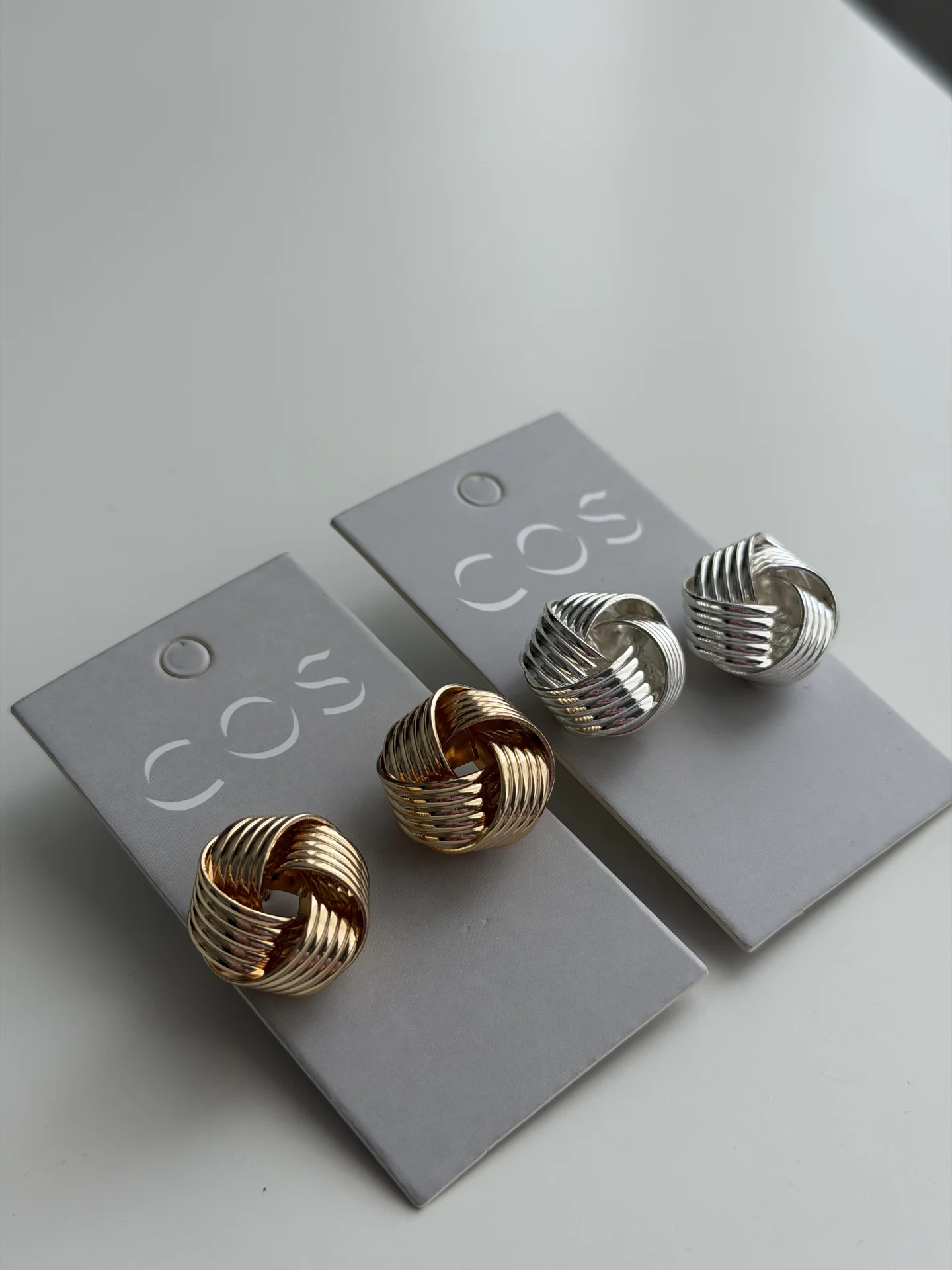 Серьги Cos - миниатюра 2