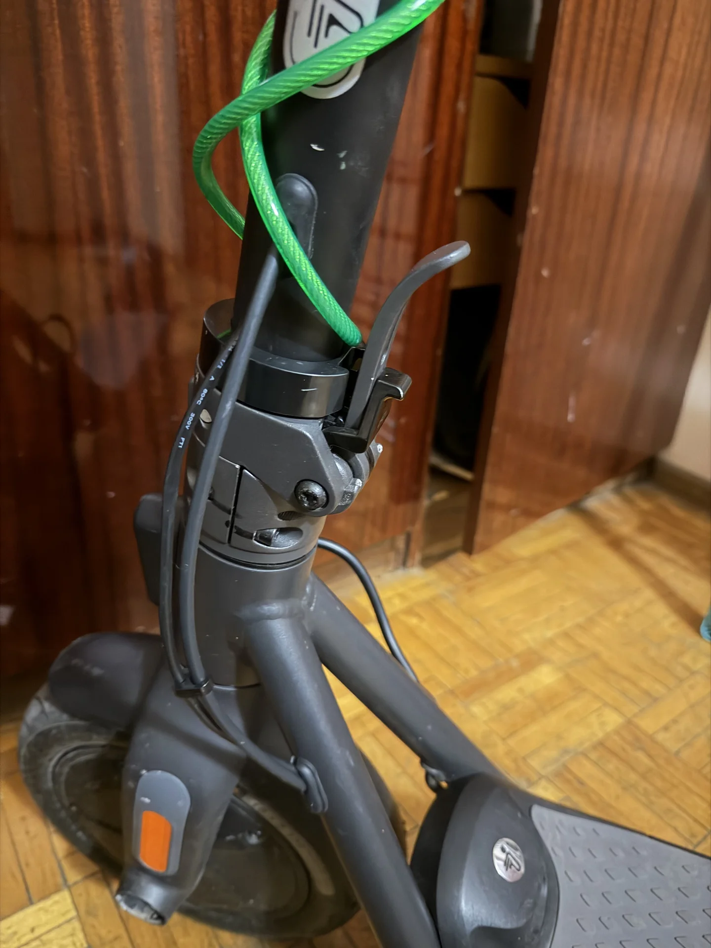 самокат ninebot f25e - миниатюра 8