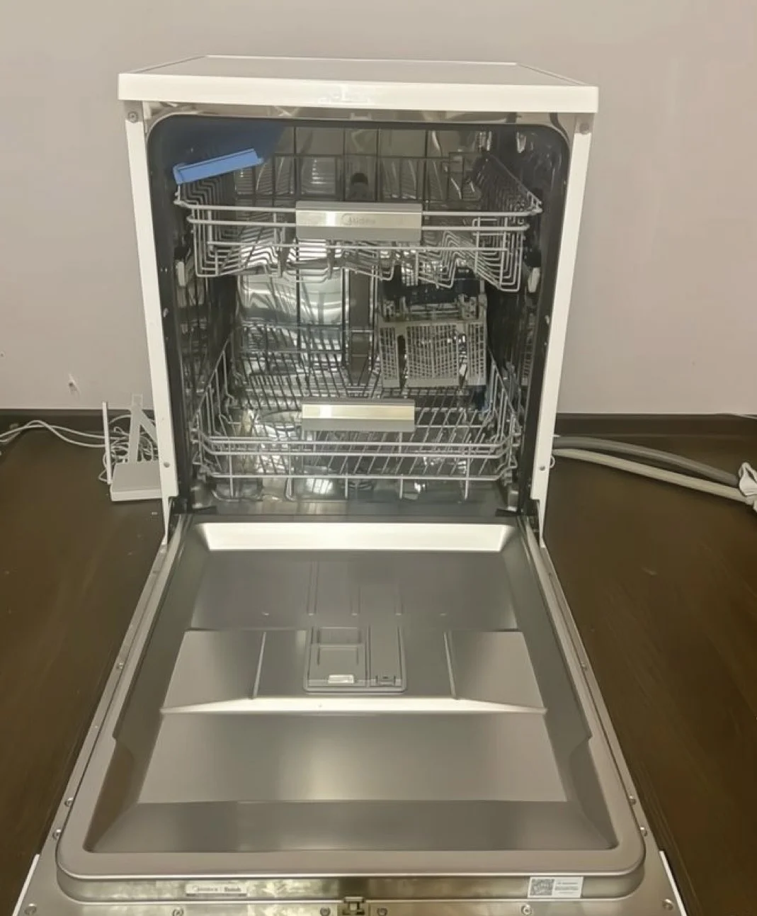 Посудомоечная машина Midea MFD60S120Wi - миниатюра 2