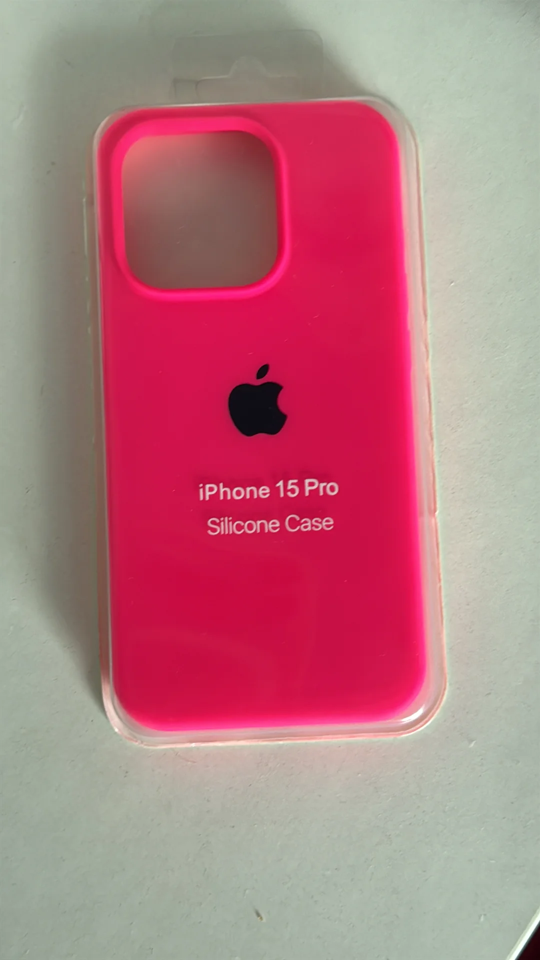 чехлы на iPhone 15 pro - изображение 1