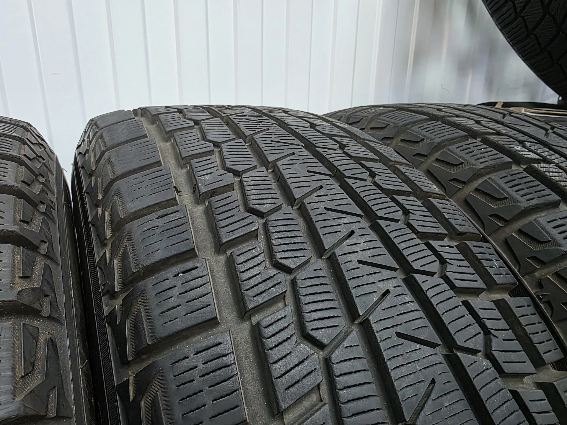 шины 265/65R17 Yokohama - миниатюра 8