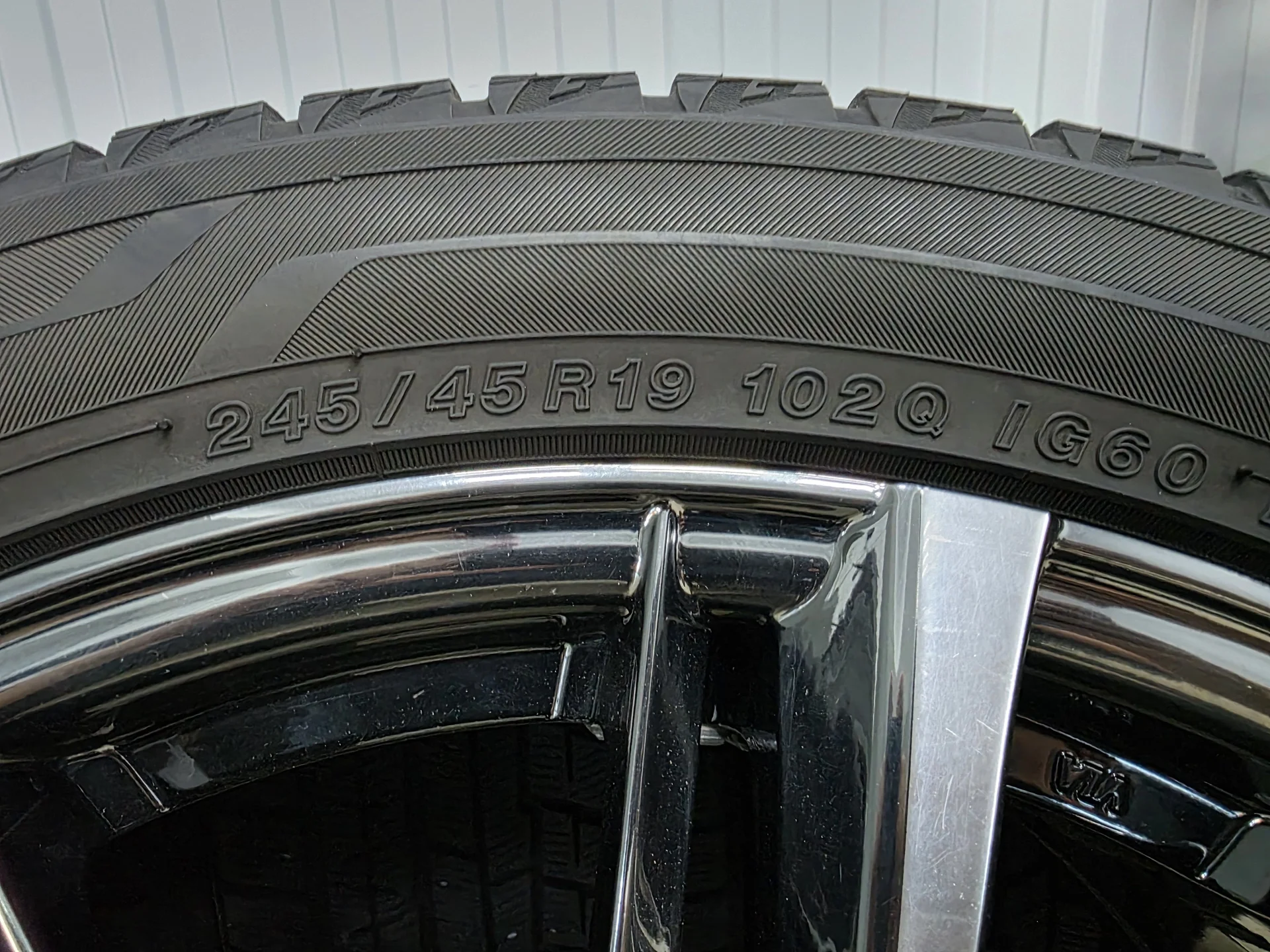 Шины 245/45R19 Yokohama - миниатюра 14