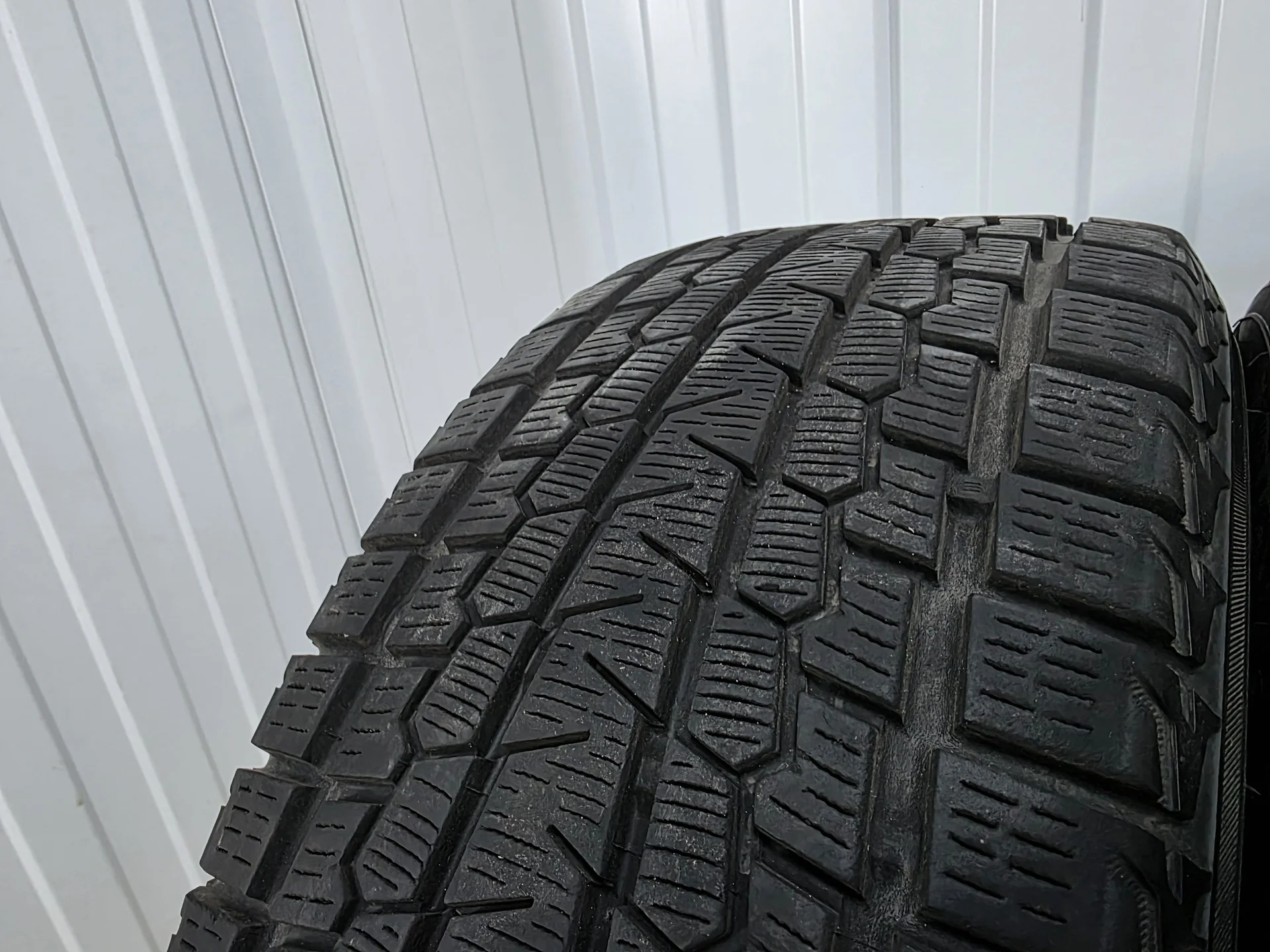 Шины 225/60R17 Yokohama - миниатюра 13