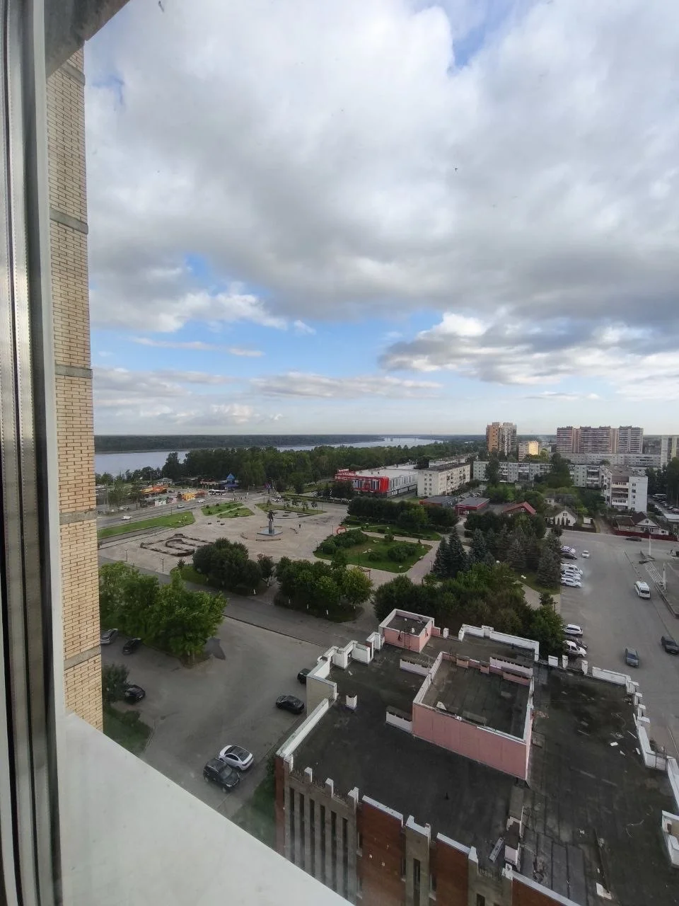 Трёхкомнатная квартира - миниатюра 6