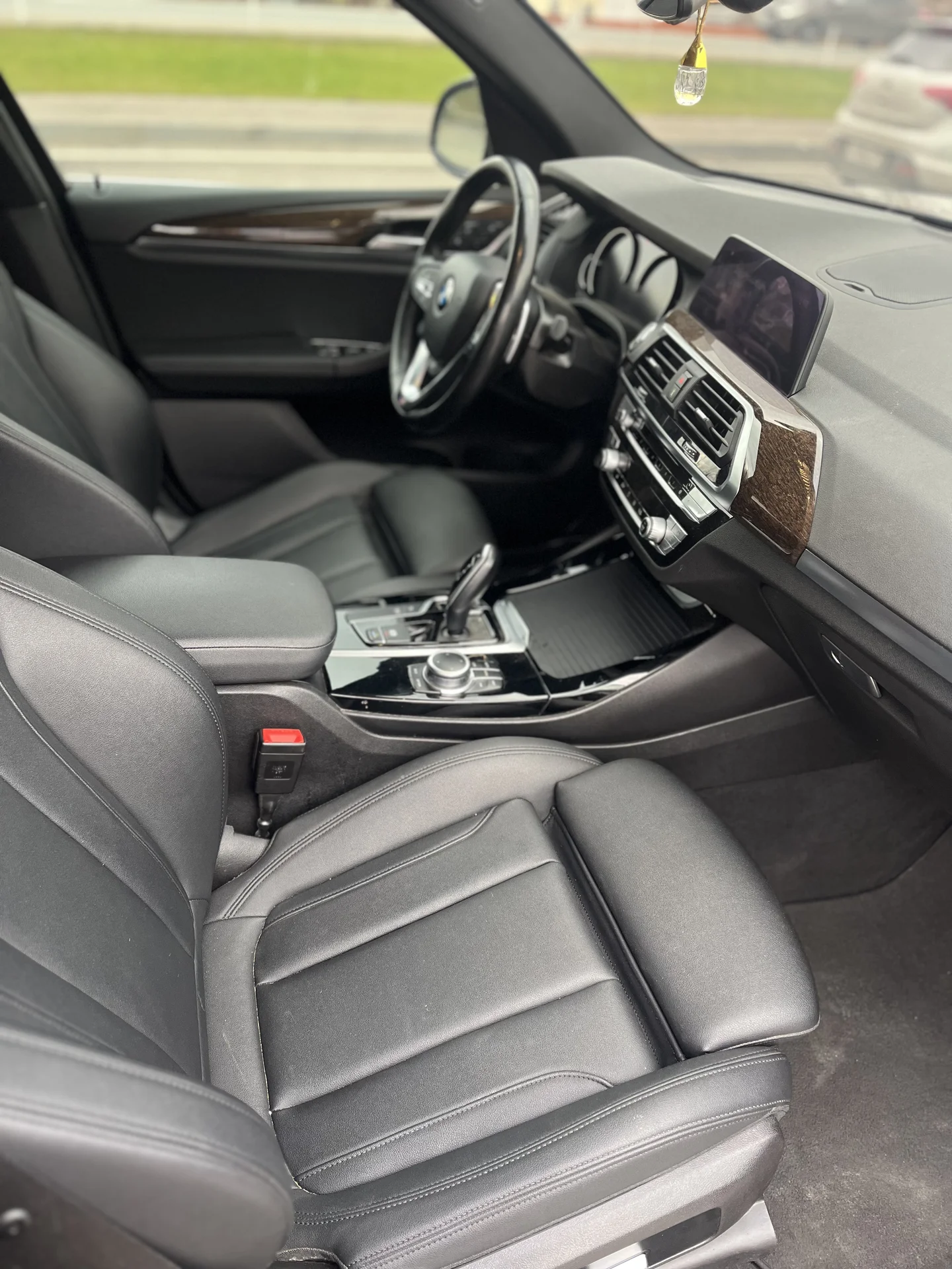 BMW X3 - миниатюра 8
