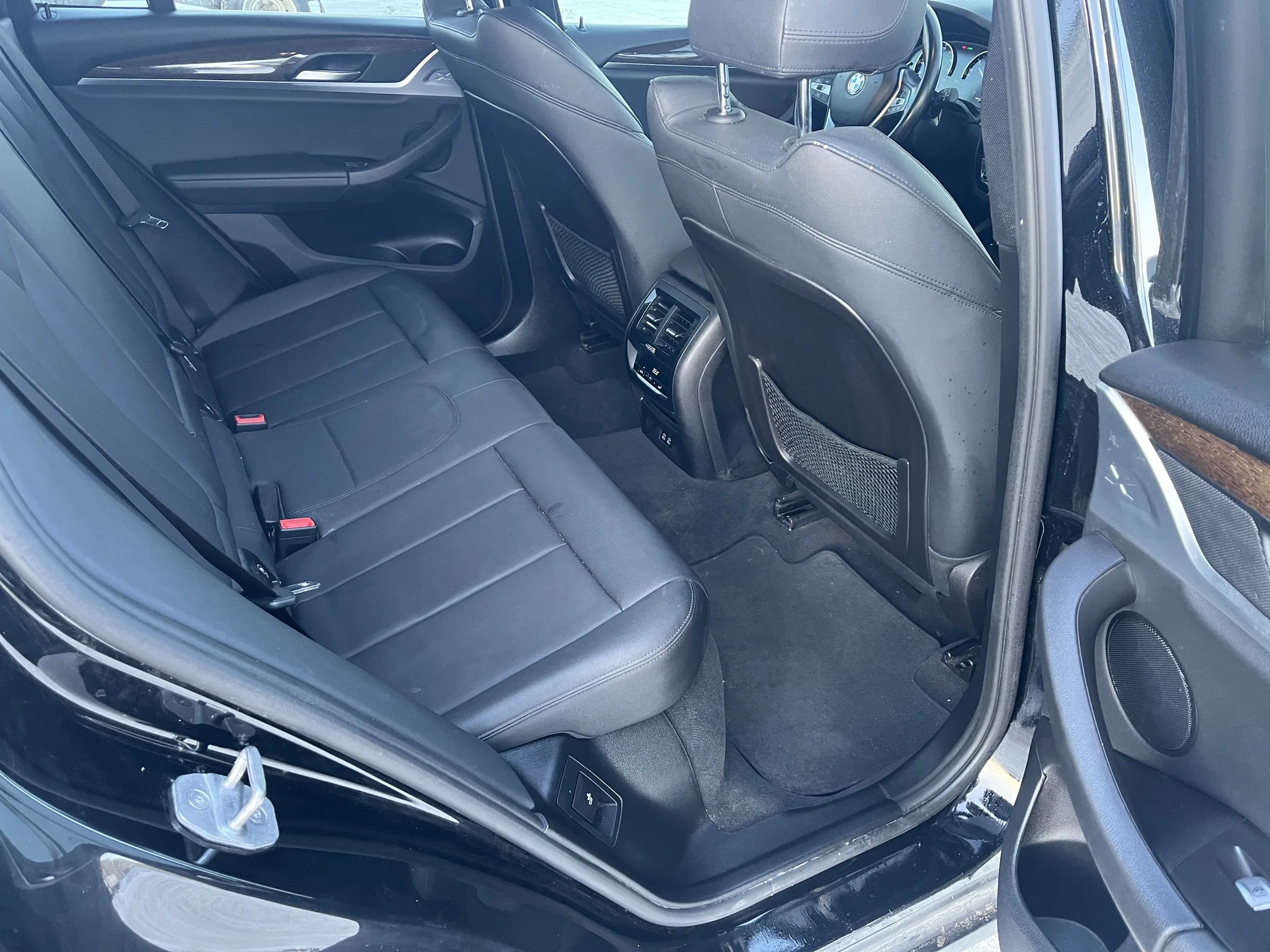 BMW X3 - миниатюра 14