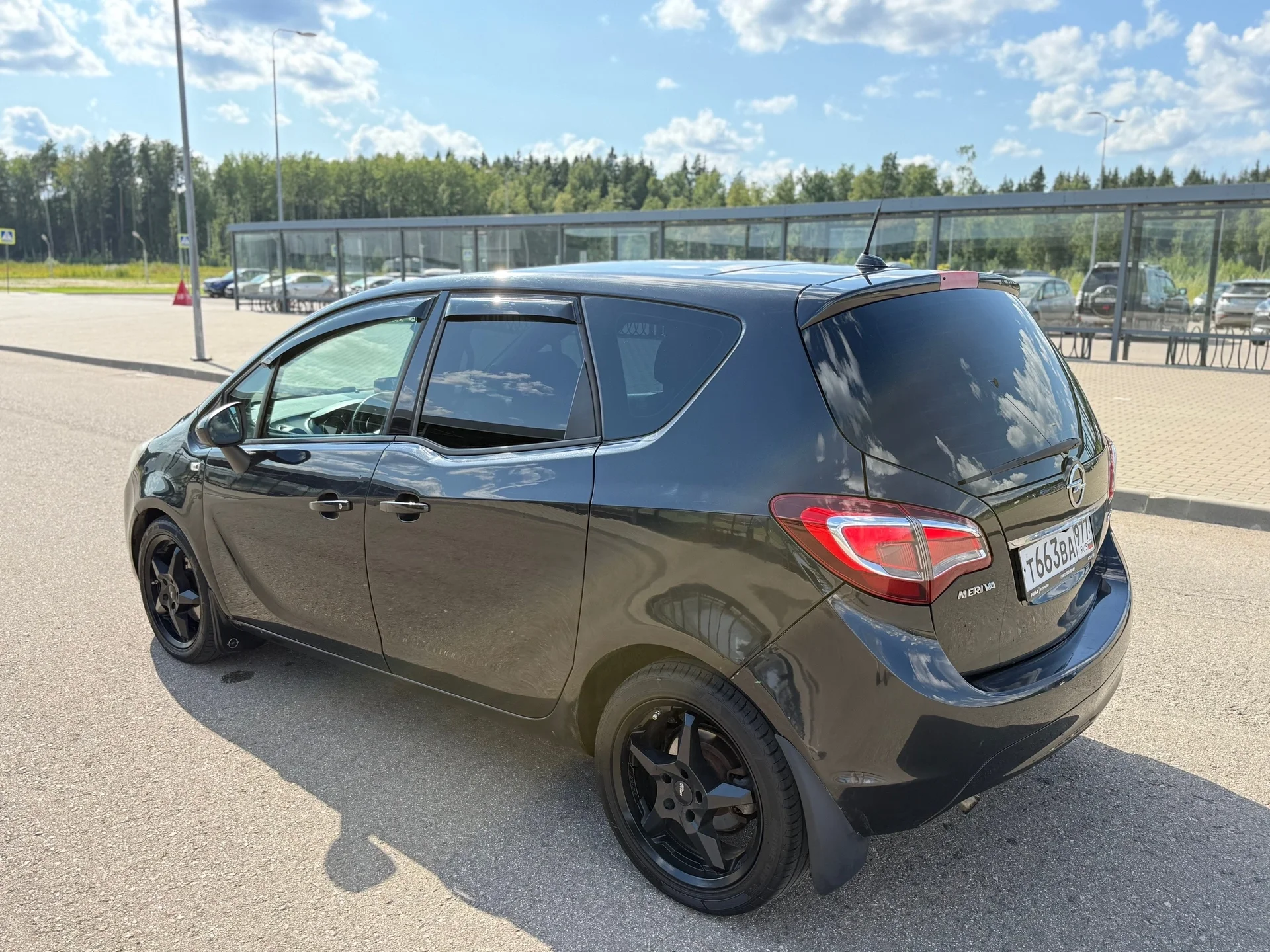 автомобиль - миниатюра 4