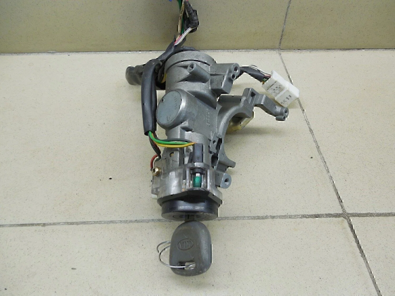Замок зажигания Hyundai-KIA Spectra 2001-2011 - миниатюра 2