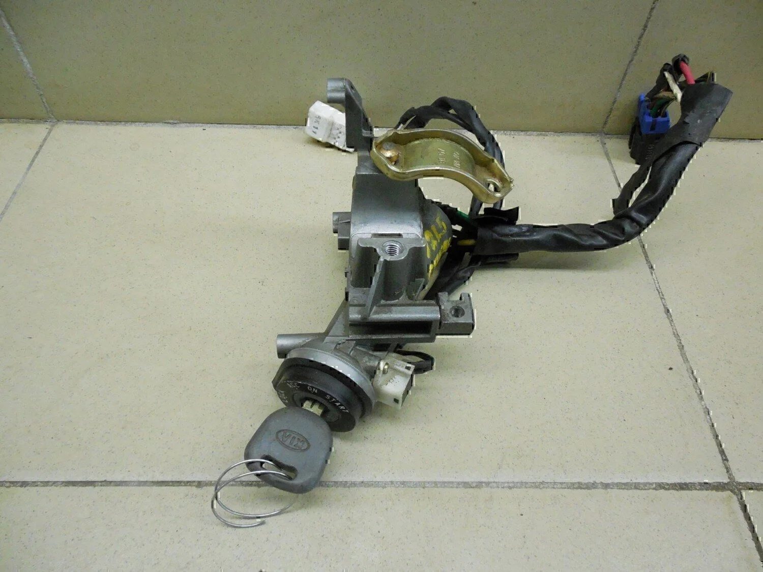 Замок зажигания Hyundai-KIA Spectra 2001-2011 - миниатюра 5