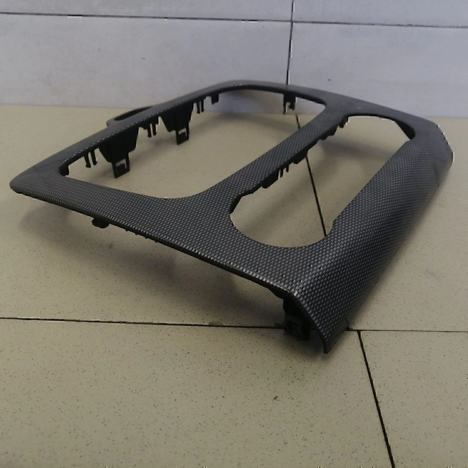 Рамка магнитолы FORD Focus II 2008-2011 - миниатюра 3