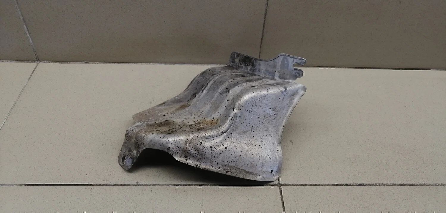 Экран тепловой Audi A4 [B6] 2000-2004 - миниатюра 2