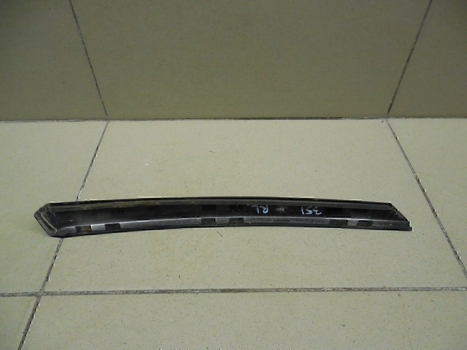 Накладка стойки Audi A4 [B6] 2000-2004 - миниатюра 2