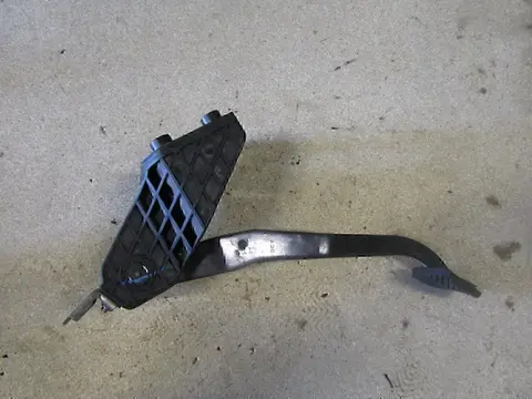 Педаль тормоза Hyundai-KIA Ceed 2007- 2012
