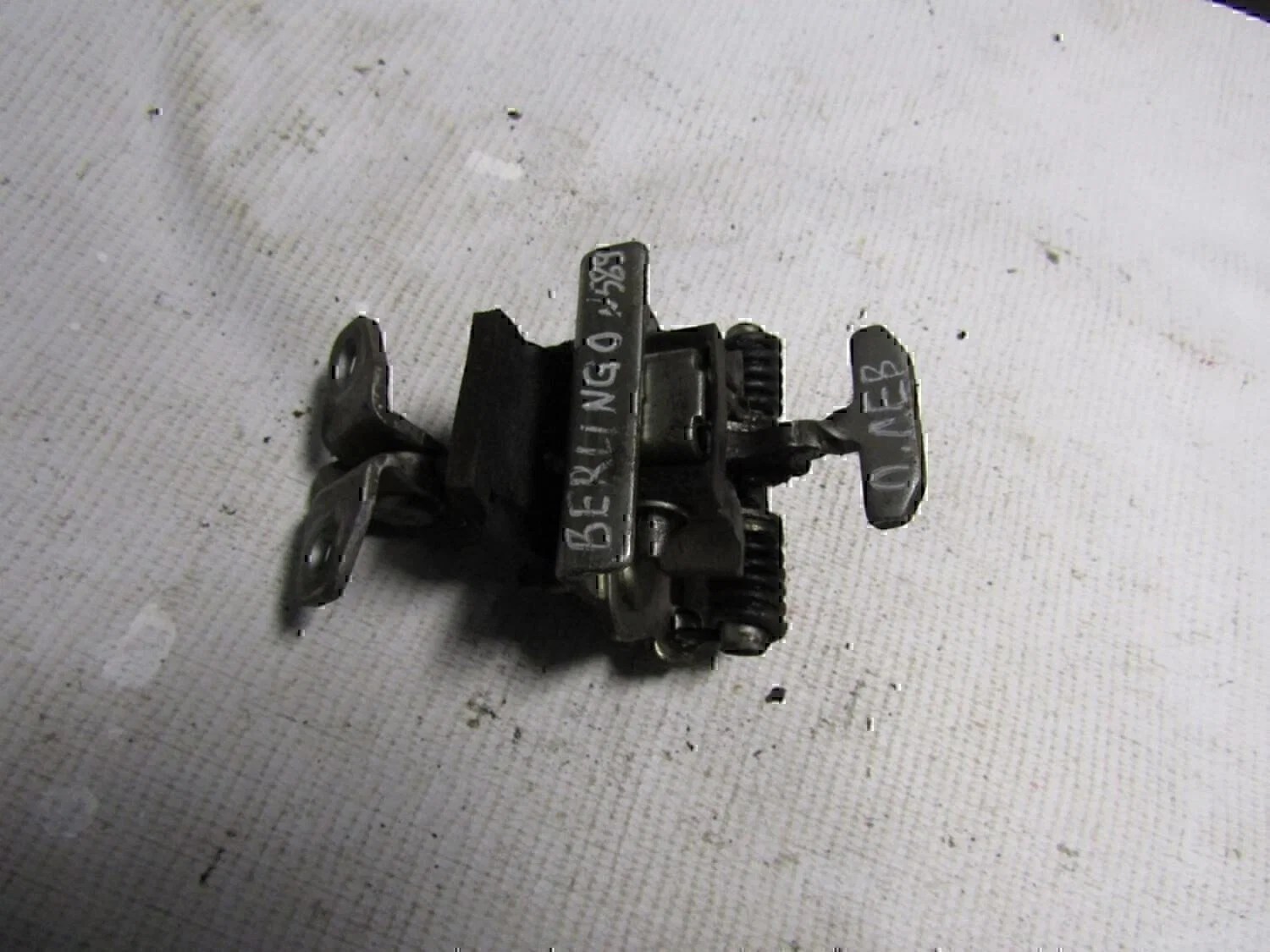 Ограничитель двери Peugeot-Citroen Berlingo 1996-2002 - миниатюра 2