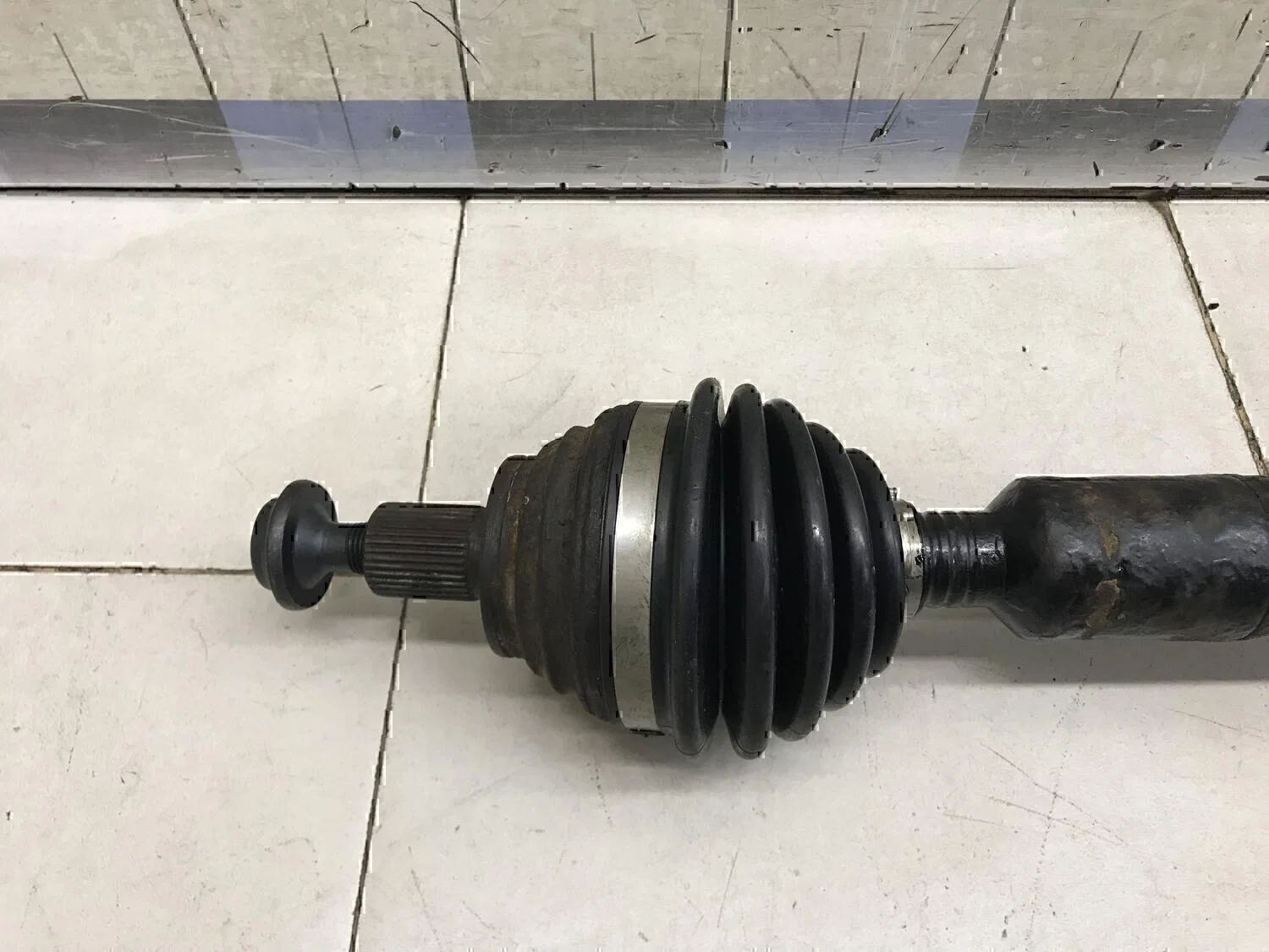 Полуось передняя правая Audi Passat [B6] 2005-2010 - миниатюра 5