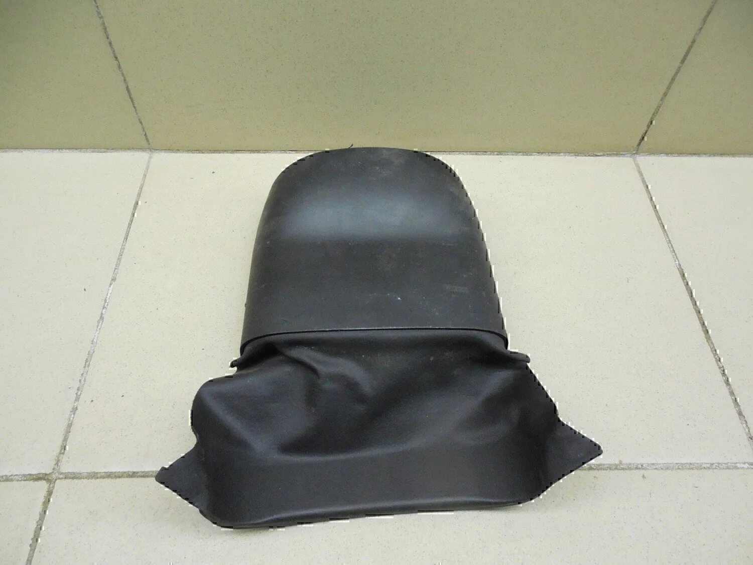 Кожух рулевой колонки верхний Audi A4 [B6] 2000-2004 - миниатюра 2