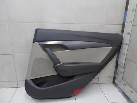 Обшивка двери задней правой Hyundai-KIA i40 2011>
