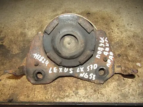 Опора двигателя передняя TOYOTA LX 570