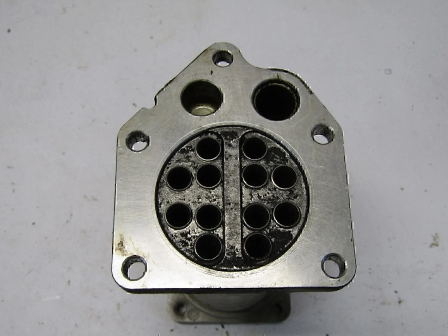 Радиатор системы EGR RENAULT Megane II 2002-2009 - миниатюра 3