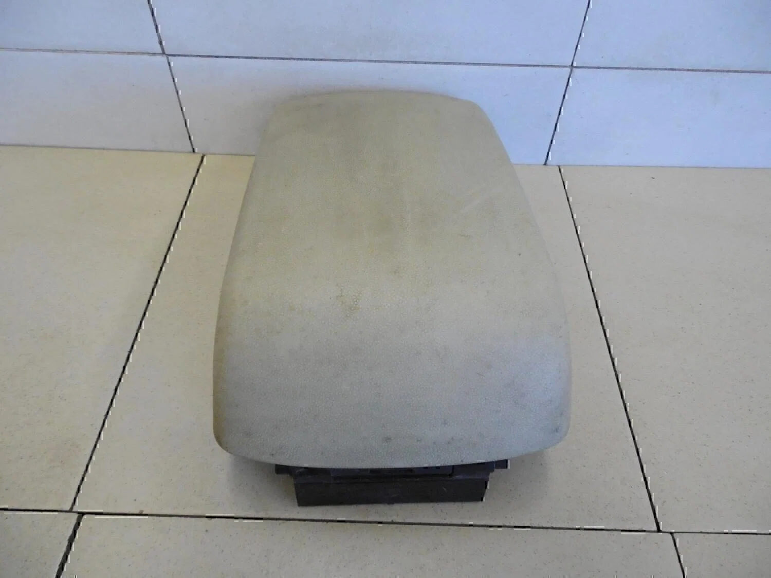 Подлокотник MAZDA Mazda 3 (BK) 2002-2009 - миниатюра 2