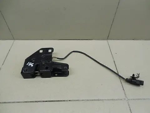 Замок капота Audi A4 [B6] 2000-2004