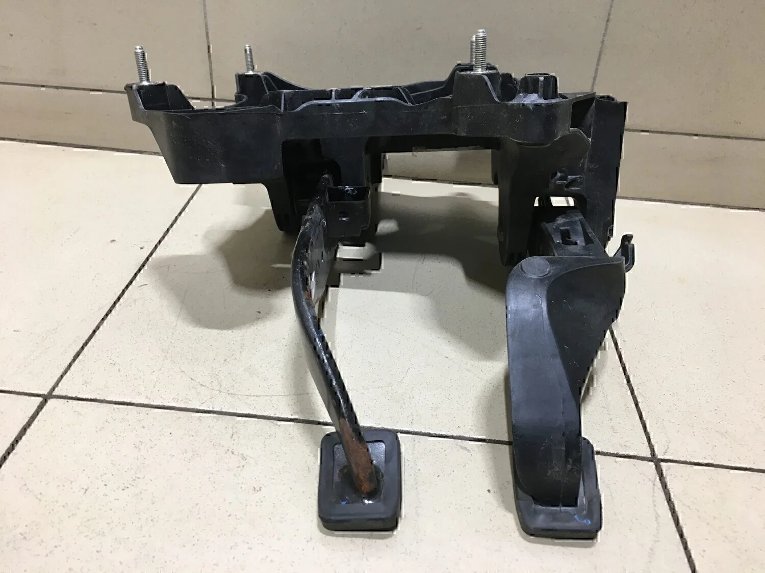 Блок педалей Chevrolet Cobalt 2011-2015 - миниатюра 7