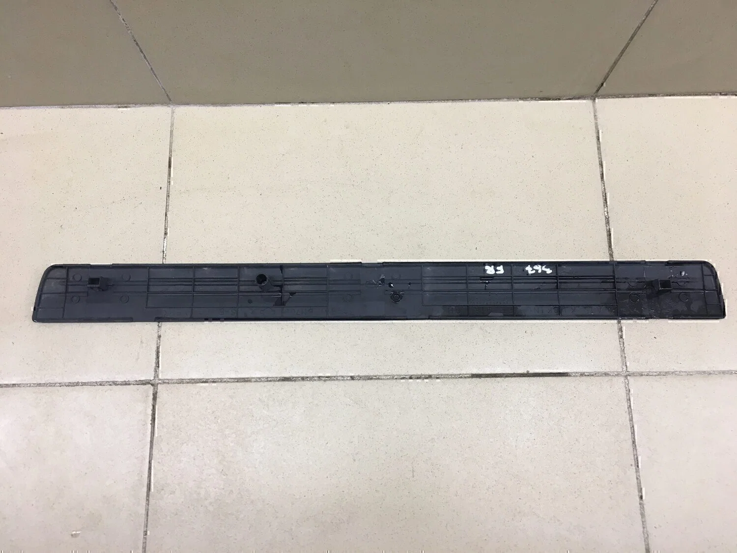 Накладка на порог (наружная) NISSAN Almera N16 2000-2006 - миниатюра 3