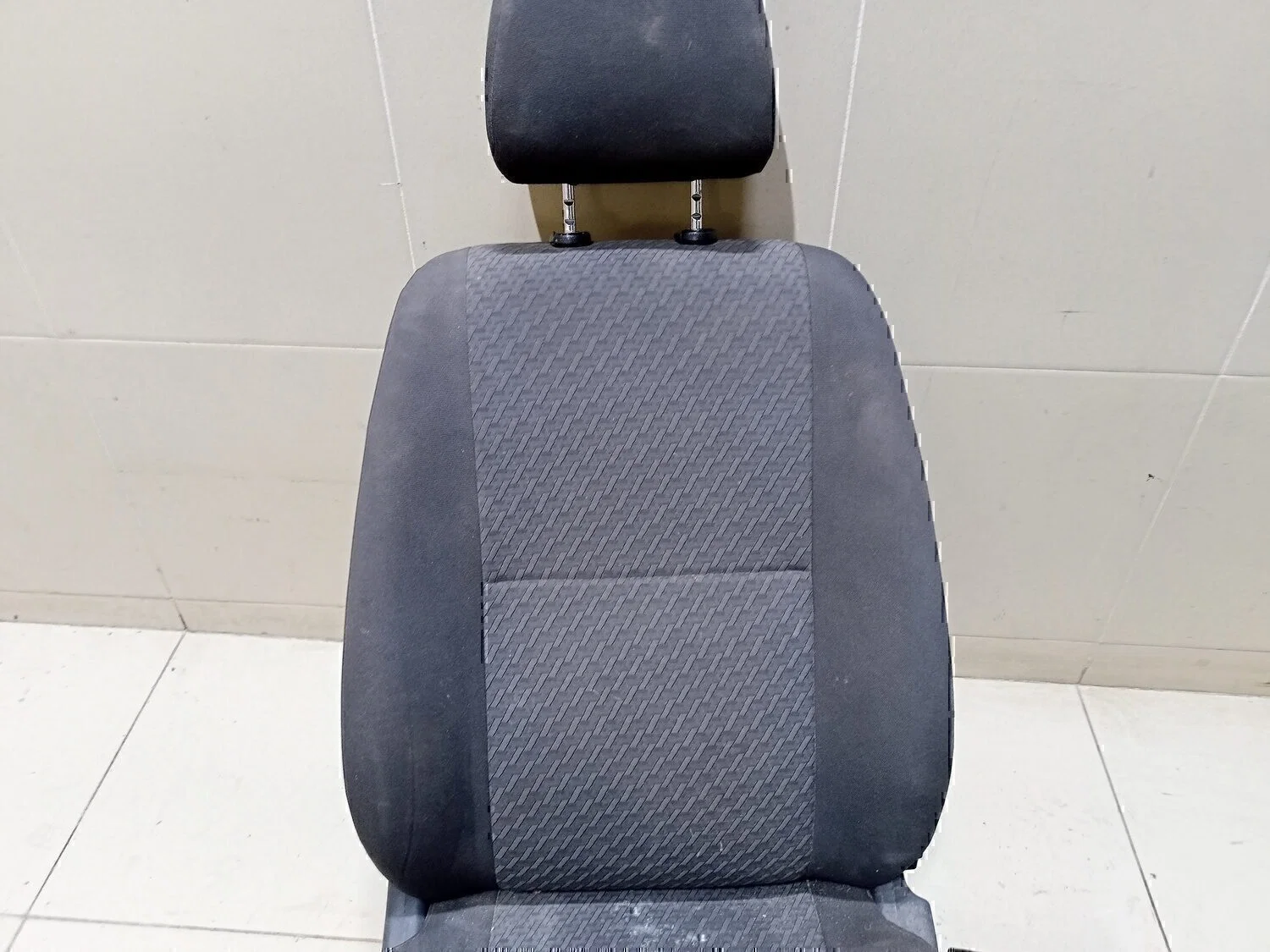Сиденье переднее правое Datsun On-Do 2014> - миниатюра 3